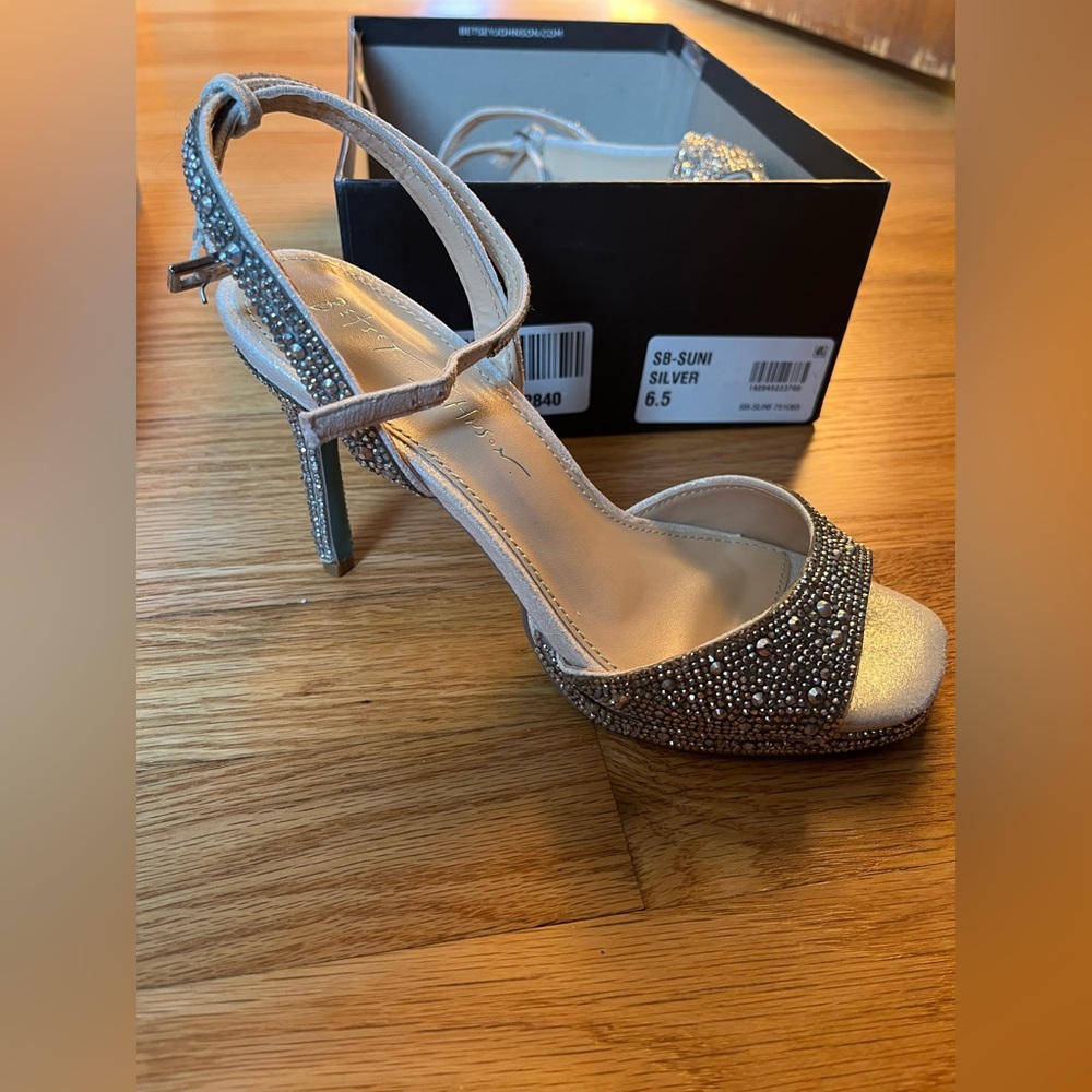 Betsey Johnson Womens Suni Silver Ankle Strap Heels Size 6.5 Medium (B, M)